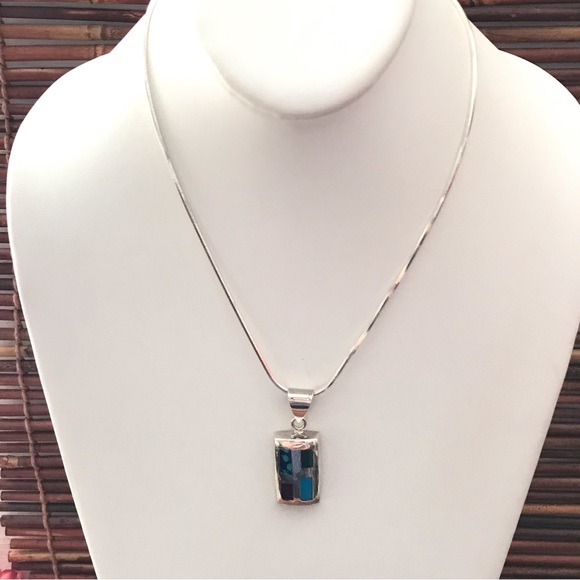 Silpada Sterling Silver Inlaid Pendant Necklace on Sterling Chain - Picture 4 of 6